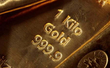 The price of gold is falling